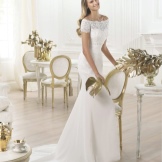 Wedding dress from the FASHION collection by Pronovias with lace