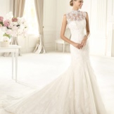 Wedding dress from the GLAMOR collection by Pronovias