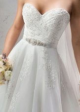 Tulle embroidery wedding dress