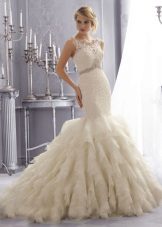 Mermaid Wedding Dress with Vertical Ruffles Train