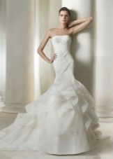 Mermaid Wedding Dress With Ruffles In A Train