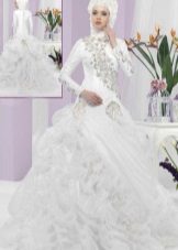 Lush muslim wedding dress