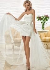 Short lace wedding dress from Oksana Mukha