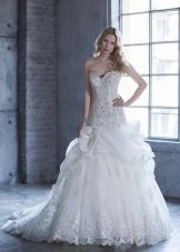 Hip Train Wedding Dress