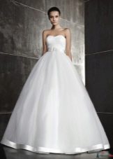 Amour Bridal Lush Wedding Dress
