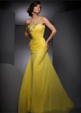 Light yellow embellished evening dress