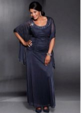 Elegant large dress with stoles