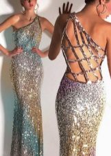 Shiny backless evening dress