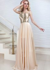 Evening dress from Oksana flies with rhinestones