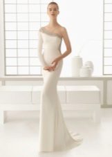 Wedding dress with embroidered bodice rhinestones