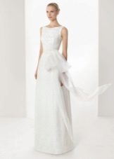 Wedding dress with a bow from Rosa Clara