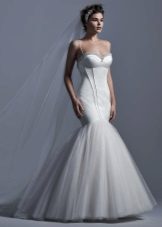 Mermaid Wedding Dress with Full Skirt