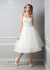 Short wedding dress from Vasilkova new bow