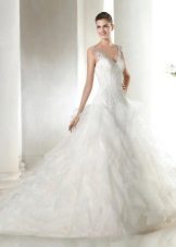 A magnificent wedding dress from the Dreams collection by San Patrick