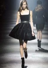 Velvet dress on the straps short puffy