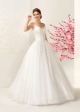 White puffed wedding dress
