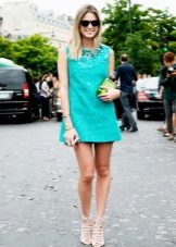 Short dress in turquoise color