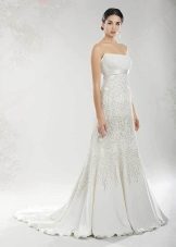 A-line wedding dress with pearls
