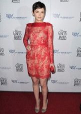 Raspberry lace dress for brunette