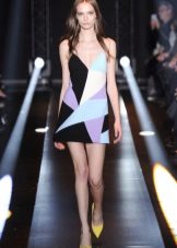 Dress color with a geometric pattern