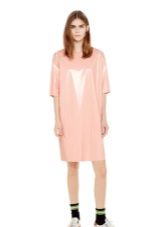 Pfirsichkleid jeden Tag