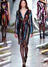 فستان ديسكو مع أكمام