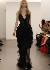 فستان الزفاف باللون الأسود