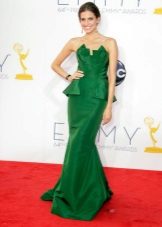 Green long floor dress with a neckline