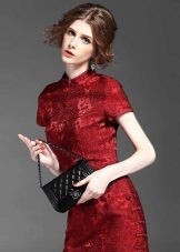 Oriental-style dress bag