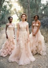 Wedding dress with flowers in tone