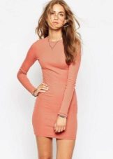 Tight-knit light terracotta dress