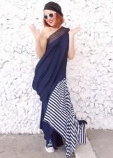 Robe longue asymétrique