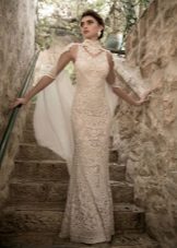 White guipure dress with an American armhole