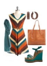 Striped color dress, jewelry and accessories for women of Autumn color type