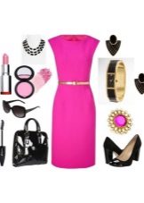 Pink dress and accessories for it for women of the Bright Winter color type