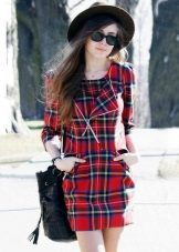 Vestit de quadres vermells