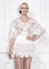 Short lace white dress