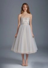 Puffy dress with lace top