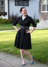 Dress-shirt in combination with a wide belt