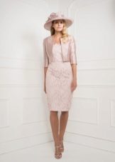 Boléro à une robe avec un corset