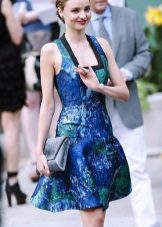 Pochette pour une robe avec un corset