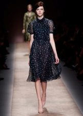 Short sleeve dress in style