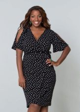 Dress with a wrap for a figure like Pear