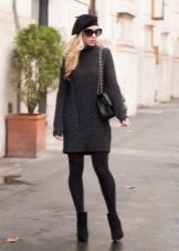 Accessories for a knitted dress with long sleeves
