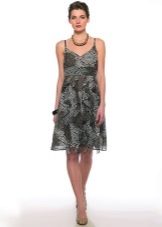 Mid-length dress with high waist