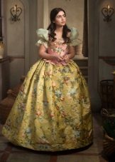 Yellow baroque dress