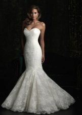 Sleeveless Fish Neckline Wedding Dress
