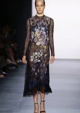 Dress with a large flower spring