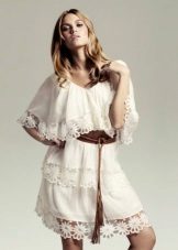 Light boho style dress with sleeves