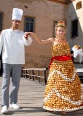 Wedding dress made of sweets